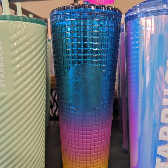 Starbucks x Tim Singleton Gradient Grid 2023 Pride Tumbler - Picture 4 of 4